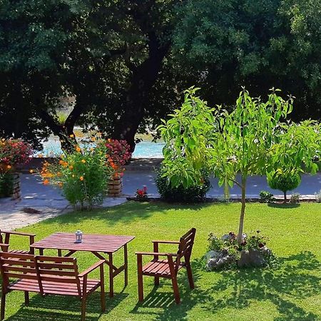 Dimitriou Rooms Gliki Bagian luar foto