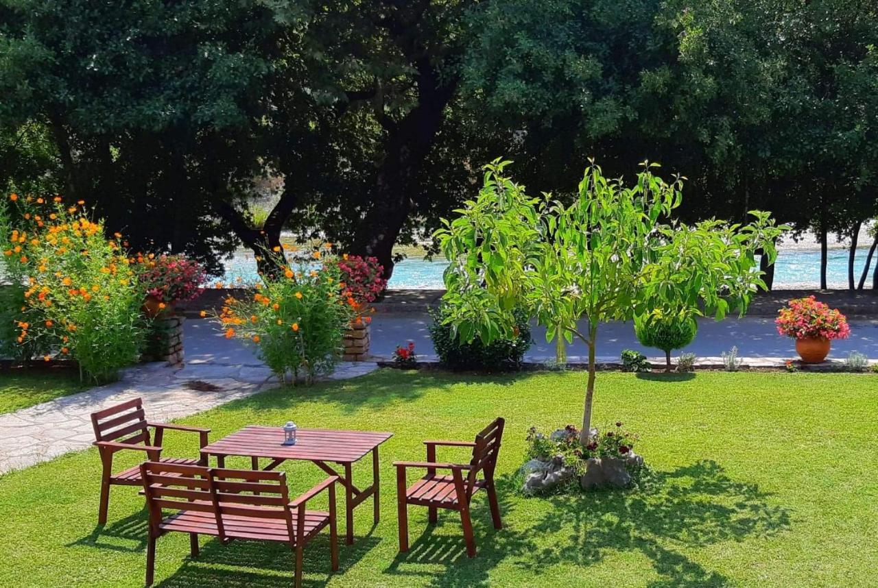 Dimitriou Rooms Gliki Bagian luar foto