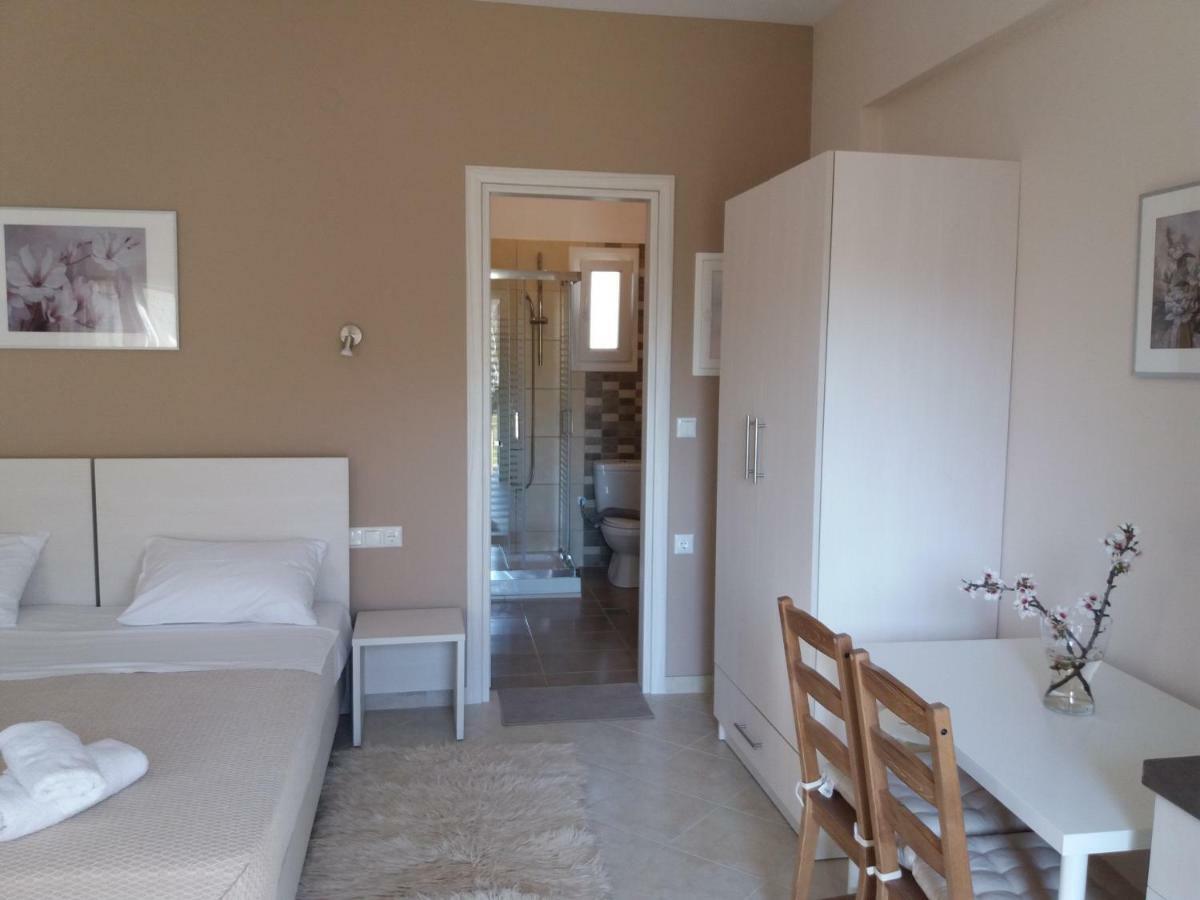 Dimitriou Rooms Gliki Bagian luar foto