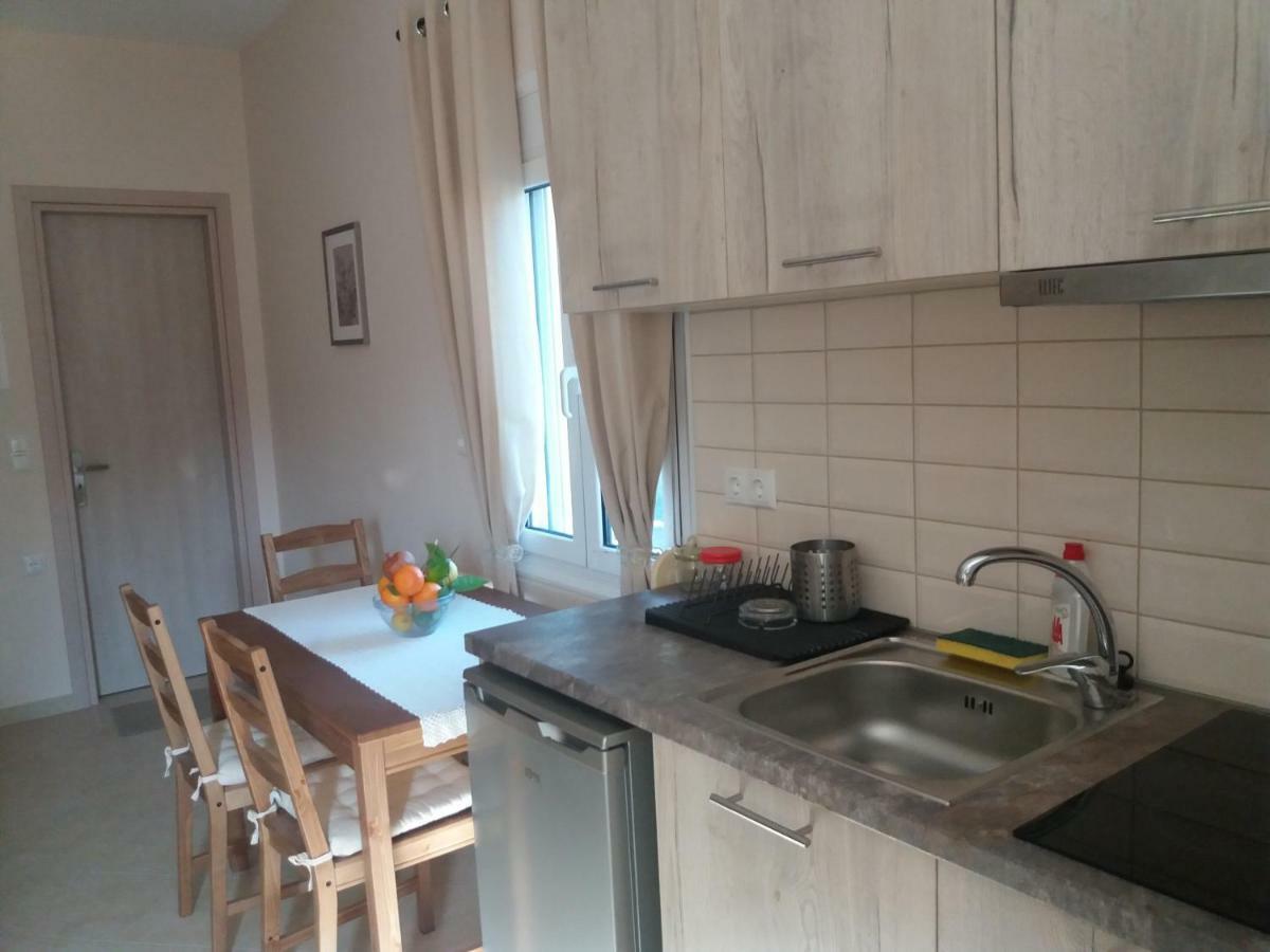 Dimitriou Rooms Gliki Bagian luar foto